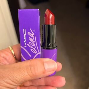 SELENA MAC COLLECTION. 1 Blush/2 Lipsticks